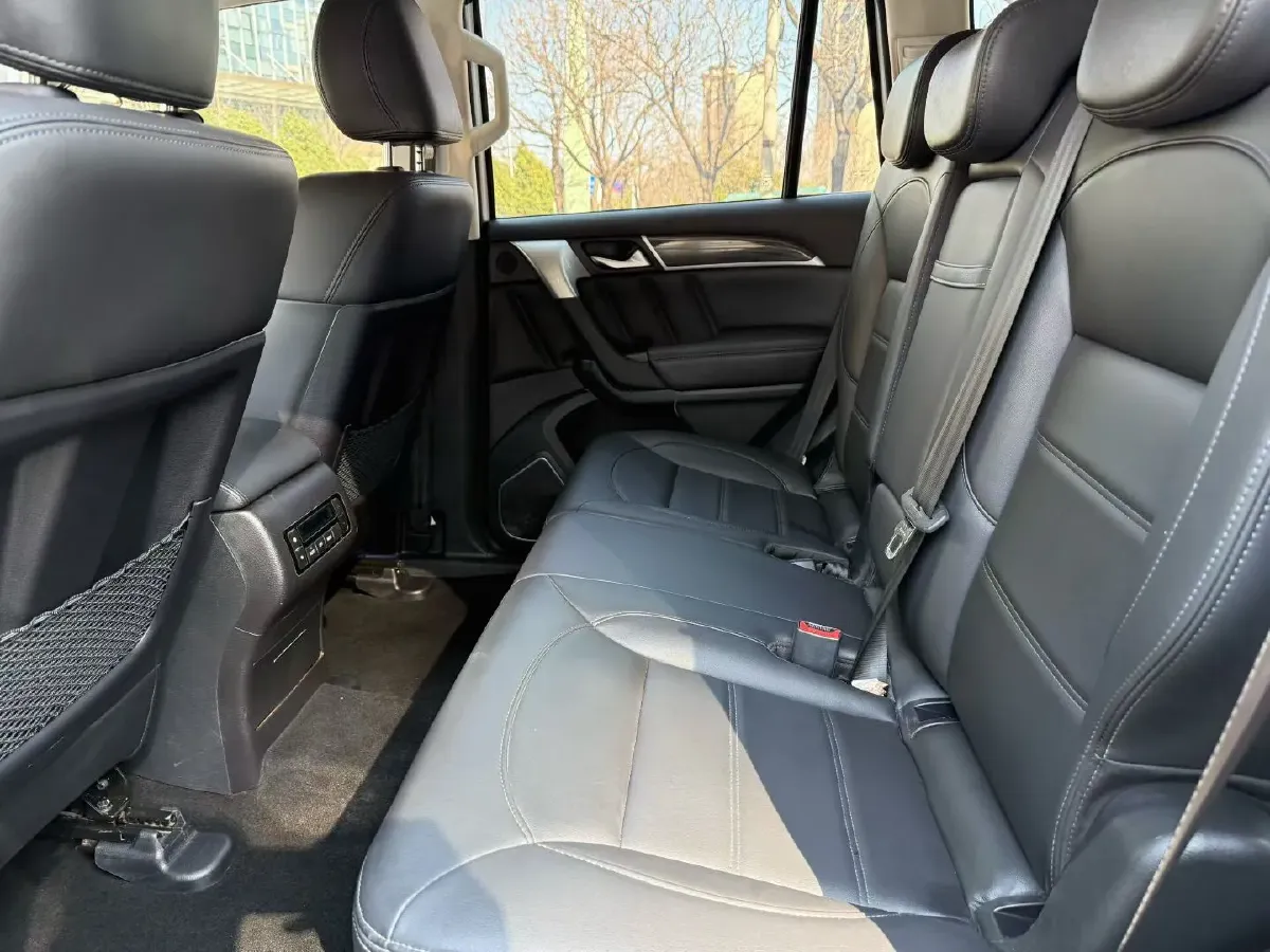 2020 Haval H9 2.0T 224HP L4 8AT,autocango,china used car exporter,china ev exporter,chinese used car exporter,chinese used ev exporter