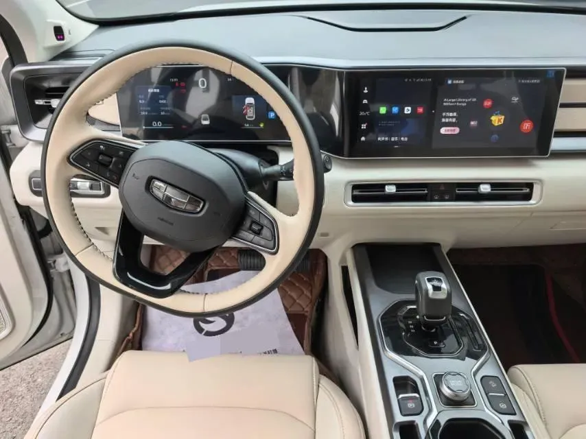 2023 Geely ICON 1.5T 181HP L4 7DCT,autocango,china used car exporter,china ev exporter,chinese used car exporter,chinese used ev exporter