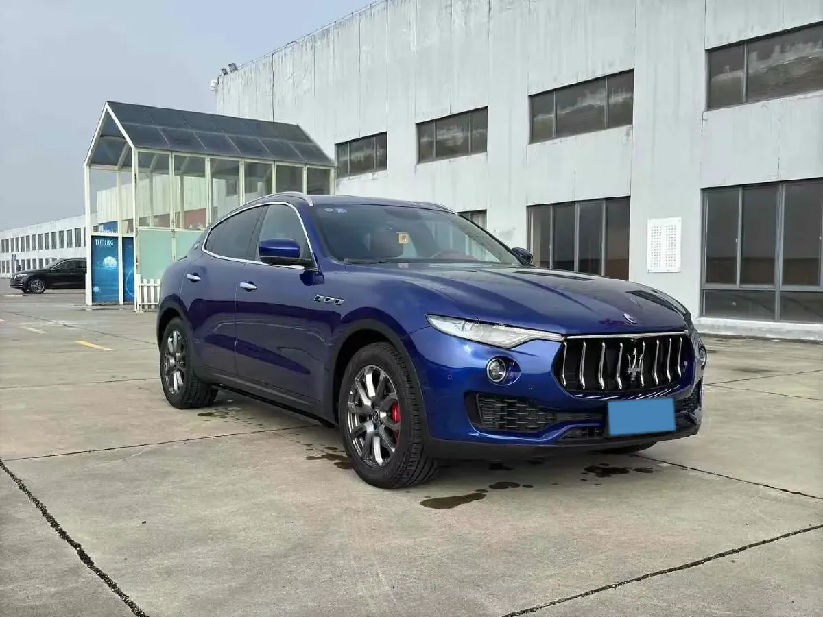 2021 Maserati Levante 3.0T 350HP V6 8AT,autocango,china used car exporter,china ev exporter,chinese used car exporter,chinese used ev exporter