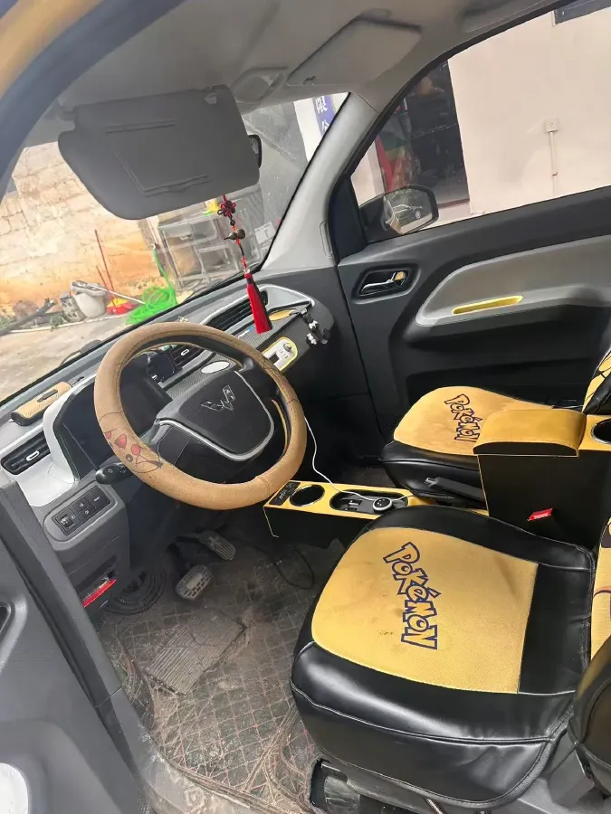 2021 WuLing HongGuang MINI EV BEV 13.9KWH,autocango,china used car exporter,china ev exporter,chinese used car exporter,chinese used ev exporter