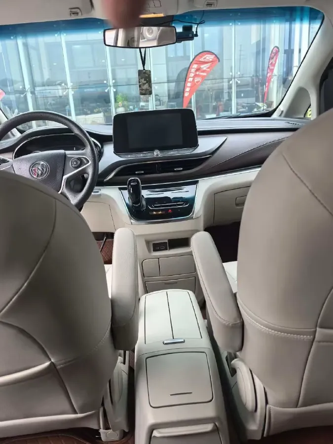 2023 Buick GL8 2.0T 237HP L4 9AT,autocango,china used car exporter,china ev exporter,chinese used car exporter,chinese used ev exporter