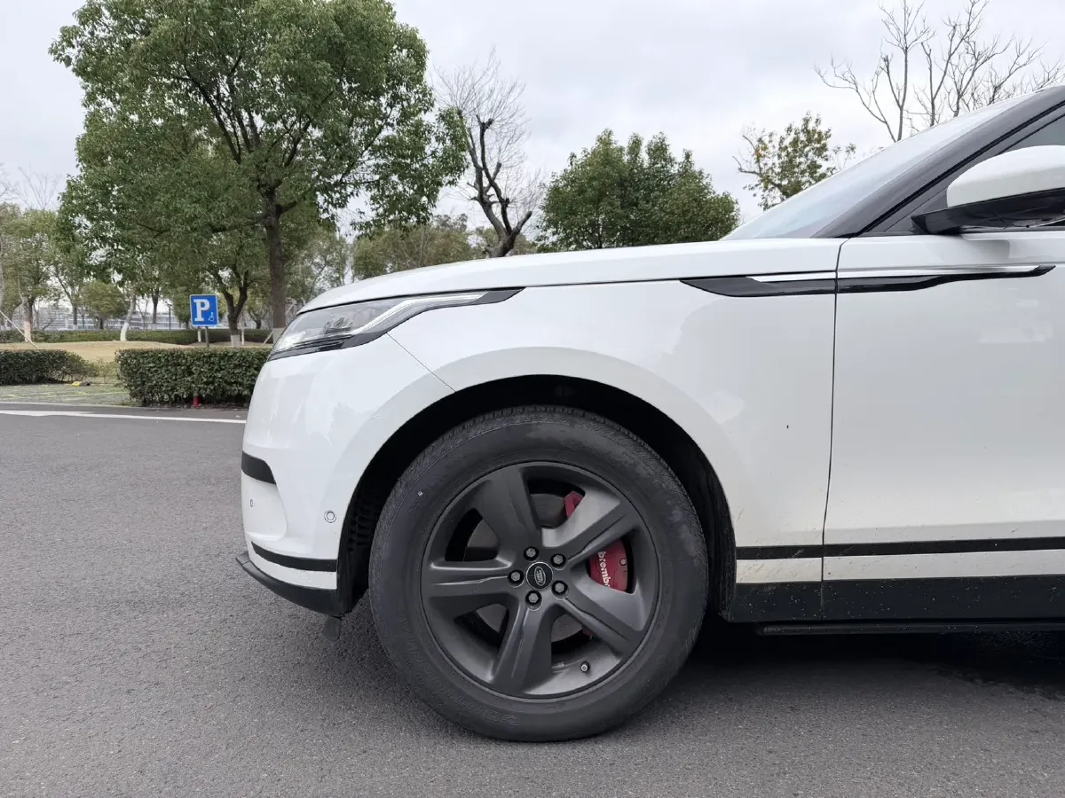 2022 Land Rover Range Rover Velar 2.0T 250HP L4 8AT,autocango,china used car exporter,china ev exporter,chinese used car exporter,chinese used ev exporter