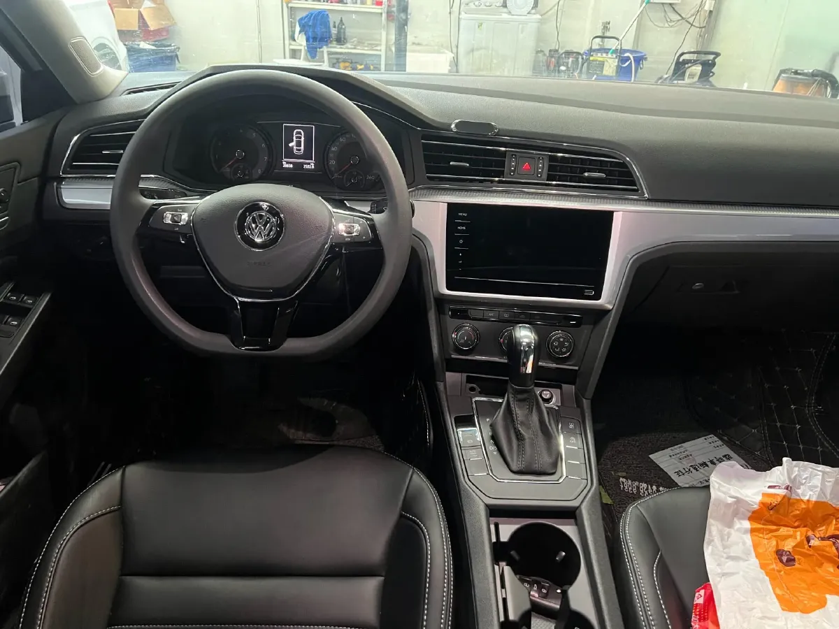 2019 Volkswagen Lamando 1.4T 131HP L4 7DCT,autocango,china used car exporter,china ev exporter,chinese used car exporter,chinese used ev exporter