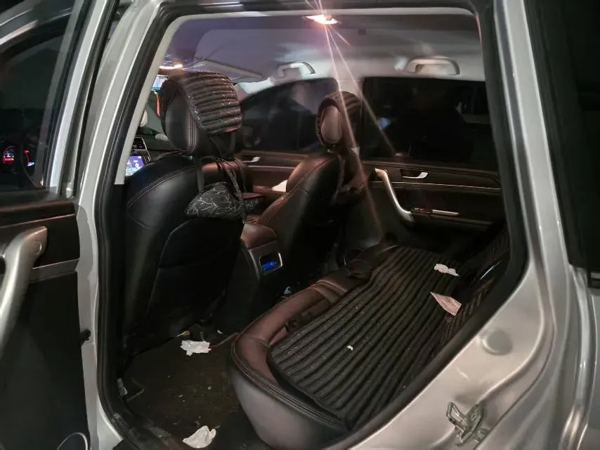 2019 Haval M6 1.5T 150HP L4 7DCT,autocango,china used car exporter,china ev exporter,chinese used car exporter,chinese used ev exporter