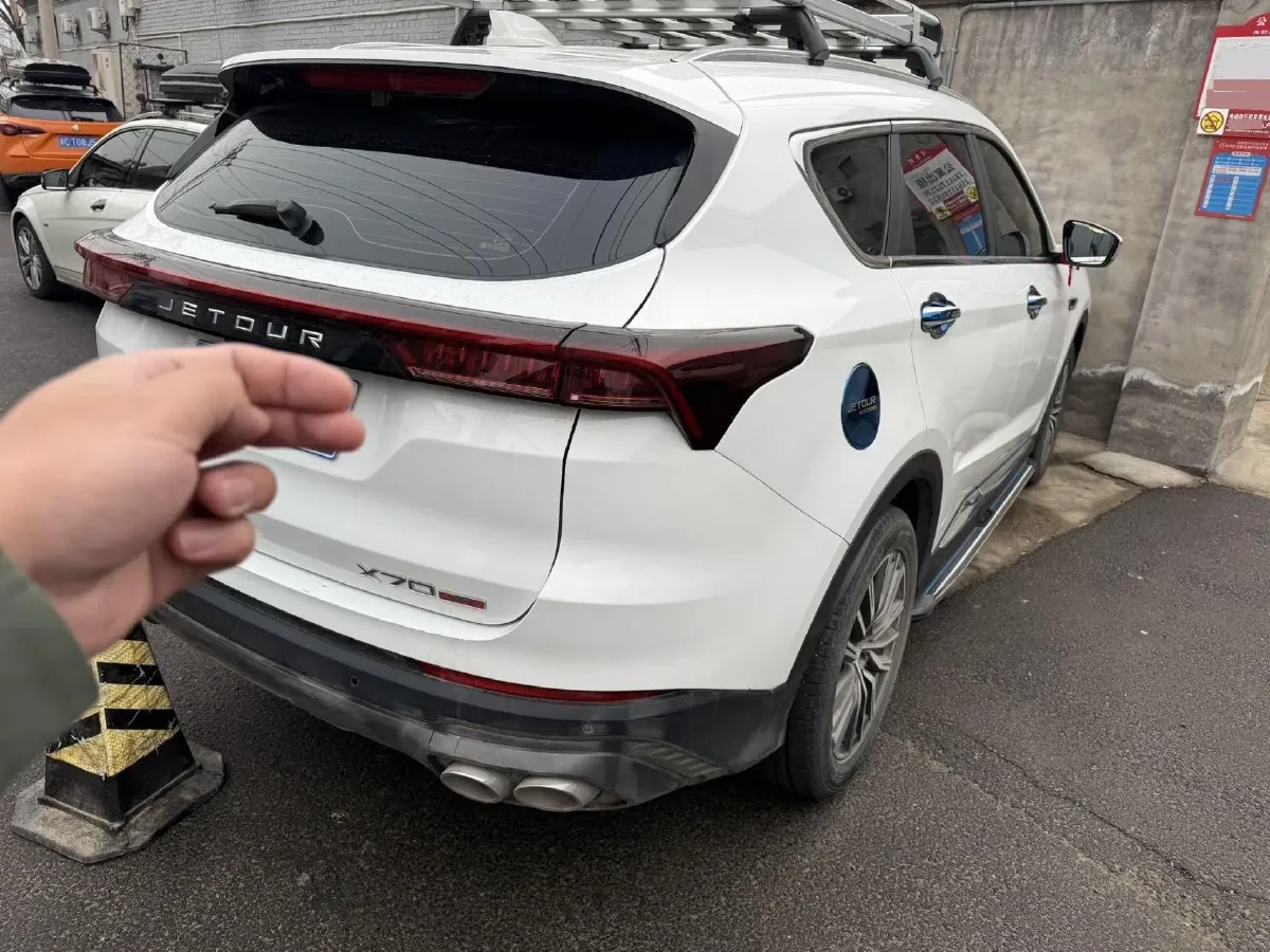 2023 ChangAn Oshan X7 Plus 1.5T 188HP L4 7DCT,autocango,china used car exporter,china ev exporter,chinese used car exporter,chinese used ev exporter