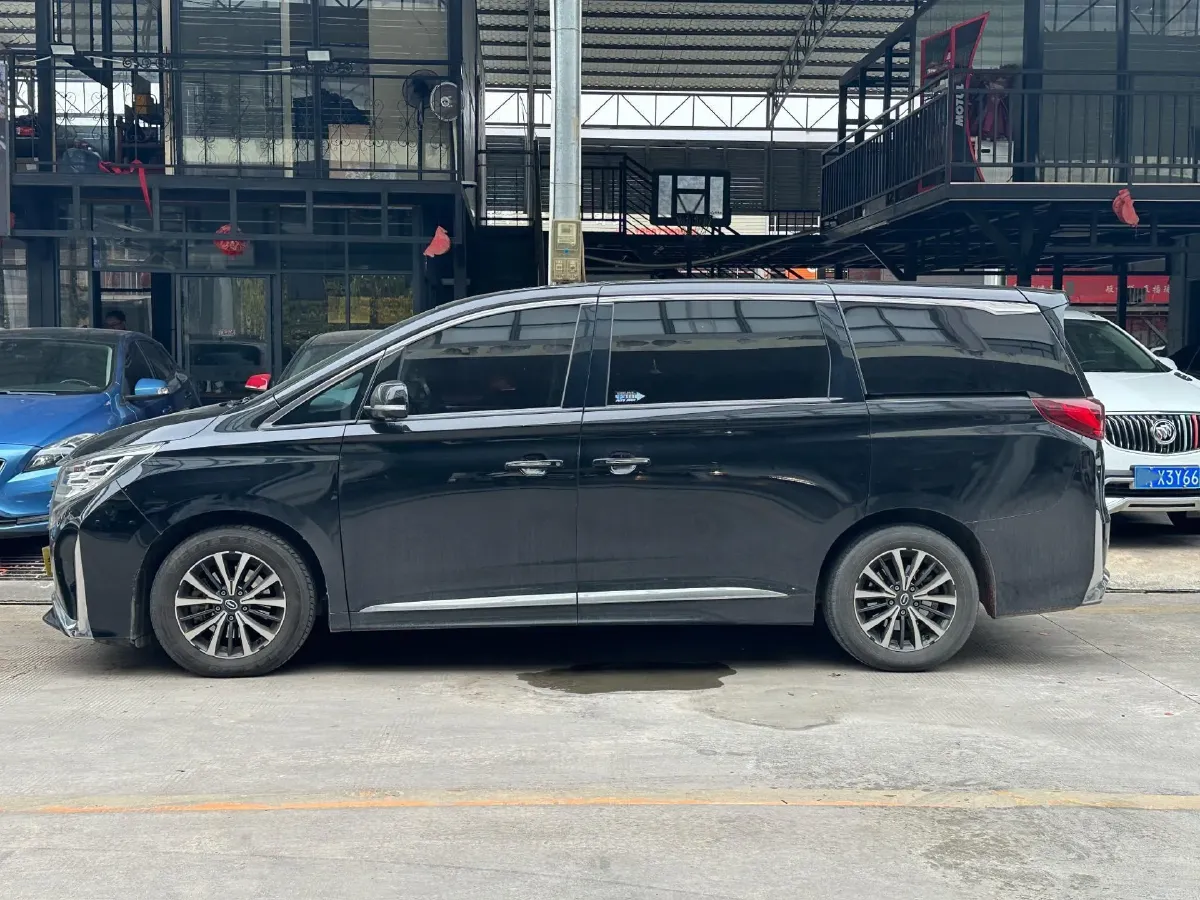 2021 GAC Trumpchi M8 2.0T 252HP L4 8AT,autocango,china used car exporter,china ev exporter,chinese used car exporter,chinese used ev exporter