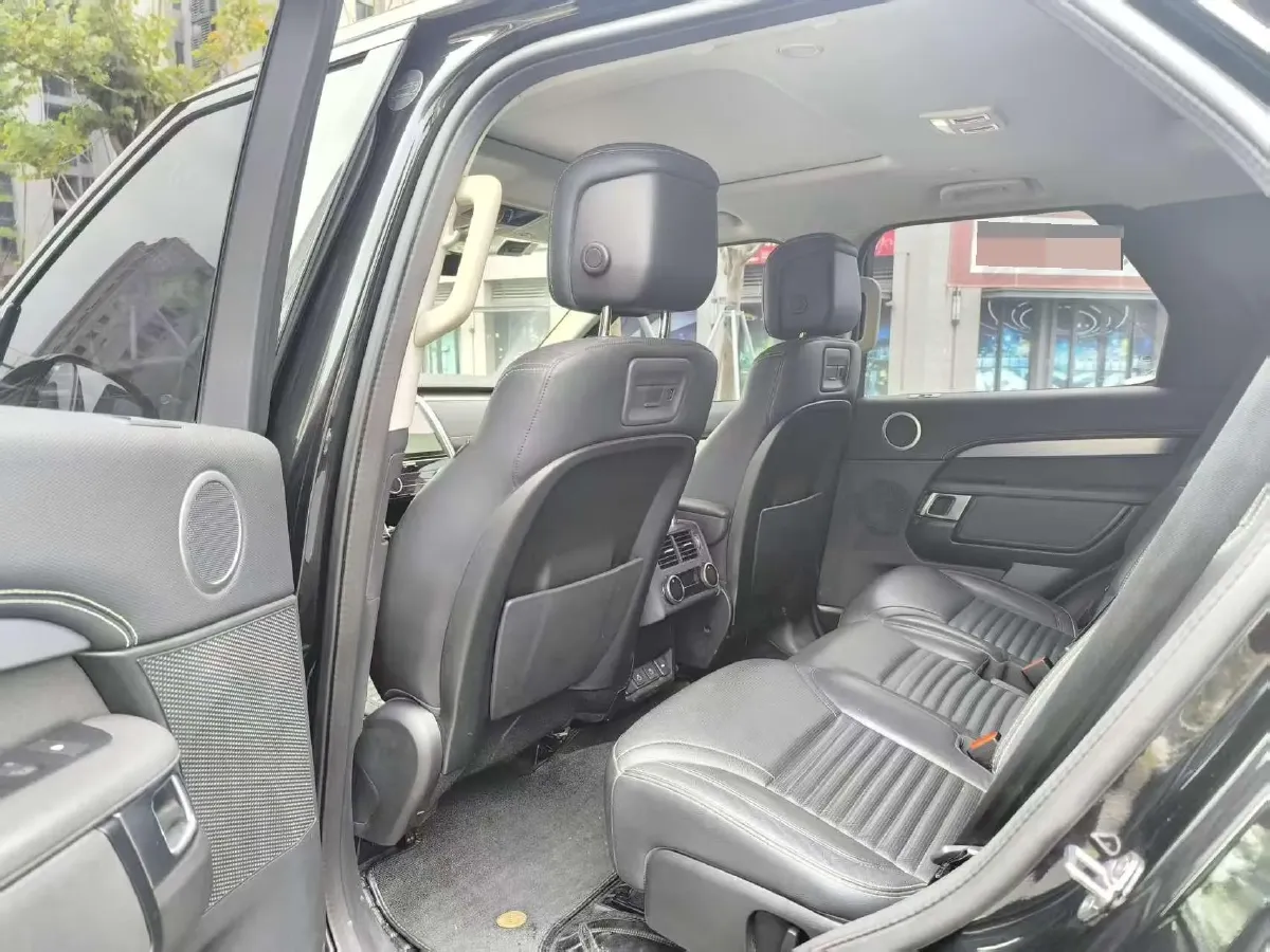 2021 Land Rover Discovery 3.0T 360HP L6 8AT,autocango,china used car exporter,china ev exporter,chinese used car exporter,chinese used ev exporter