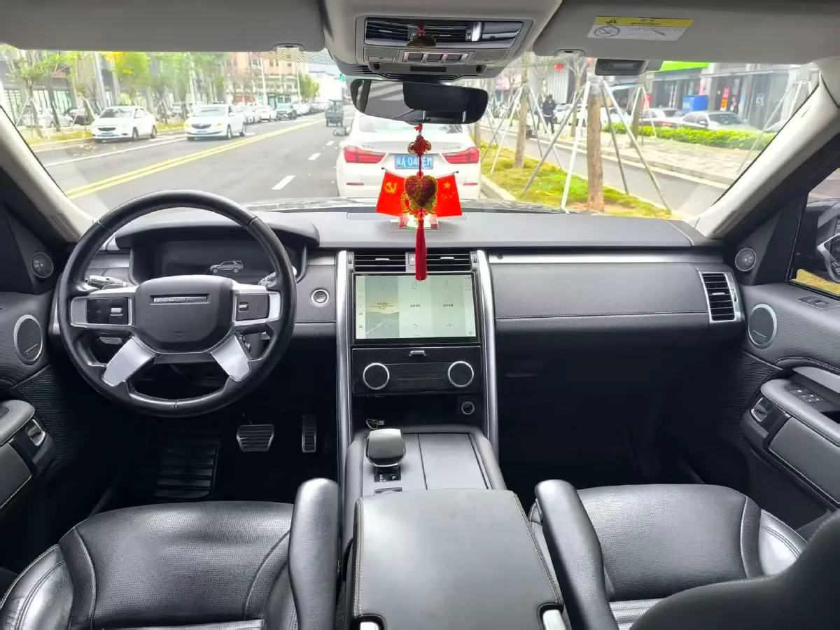 2021 Land Rover Discovery 3.0T 360HP L6 8AT,autocango,china used car exporter,china ev exporter,chinese used car exporter,chinese used ev exporter