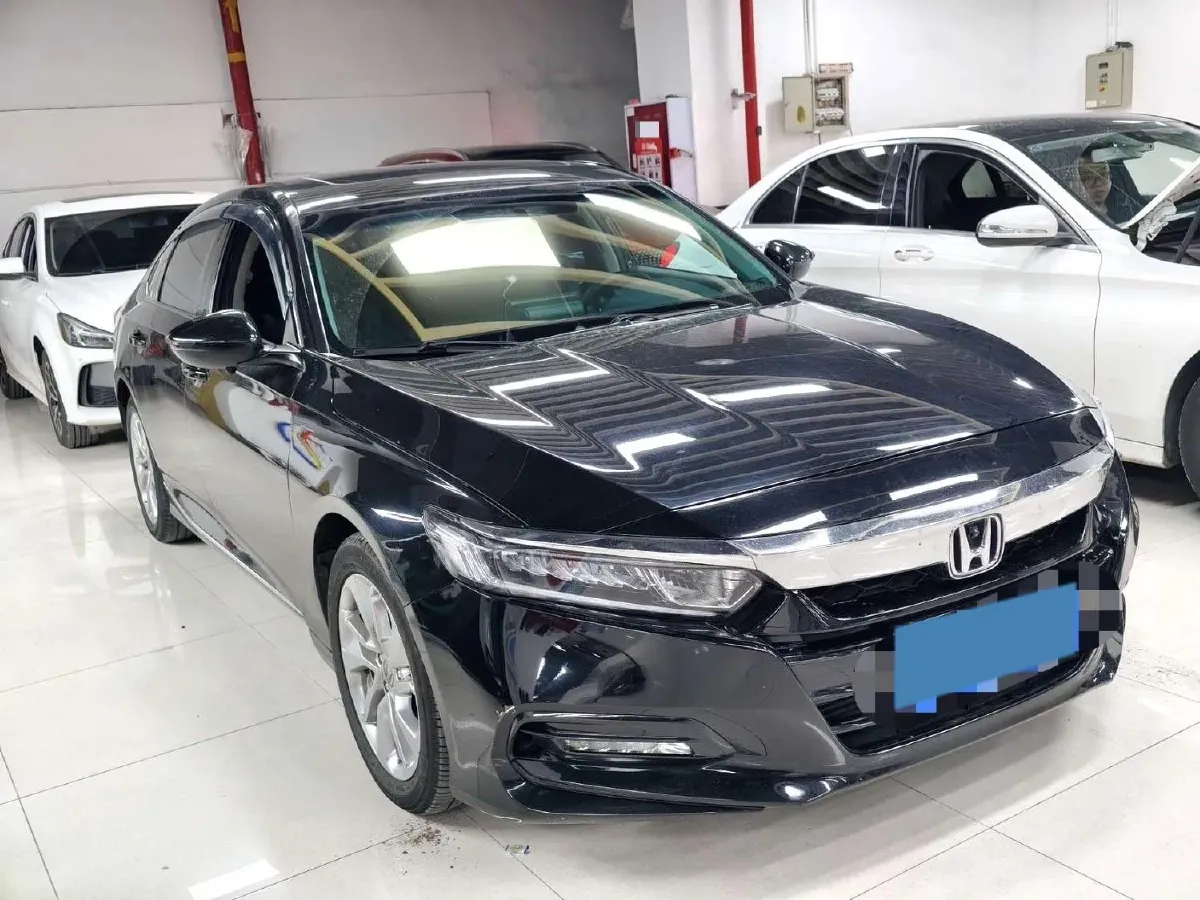 2018 Honda Accord 1.5T 194HP L4 CVT,autocango,china used car exporter,china ev exporter,chinese used car exporter,chinese used ev exporter