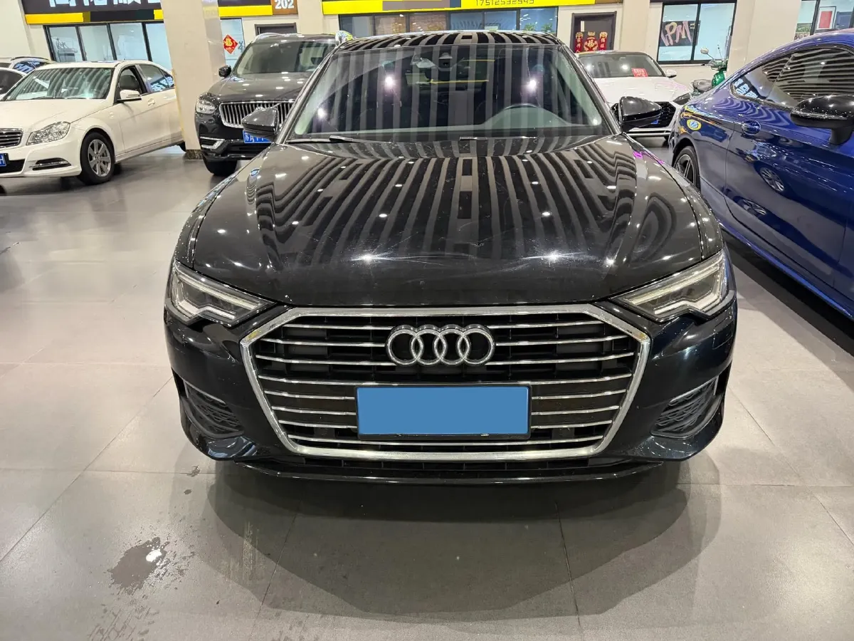 2021 Audi A6L 2.0T 190HP L4 7DCT,autocango,china used car exporter,china ev exporter,chinese used car exporter,chinese used ev exporter
