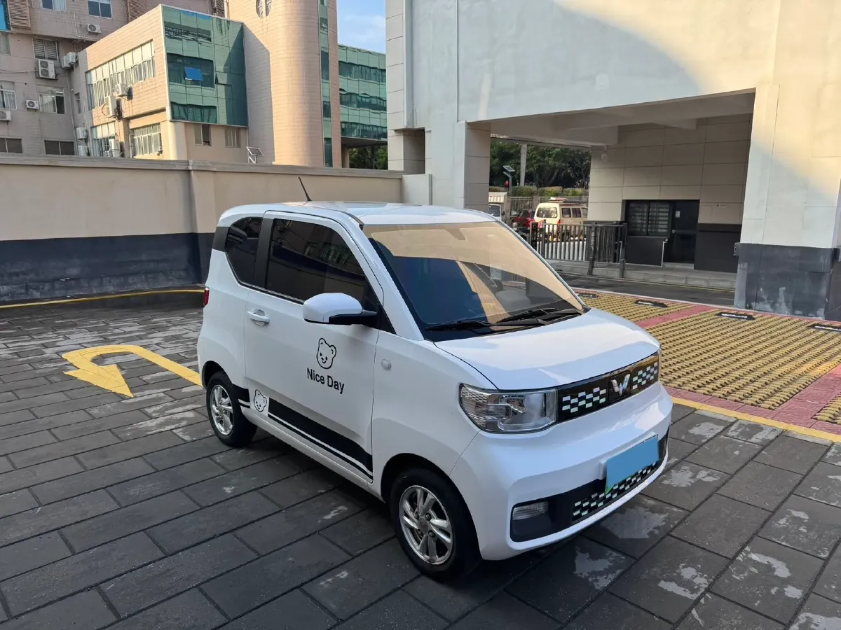 2020 WuLing HongGuang MINI EV BEV 13.8KWH,autocango,china used car exporter,china ev exporter,chinese used car exporter,chinese used ev exporter