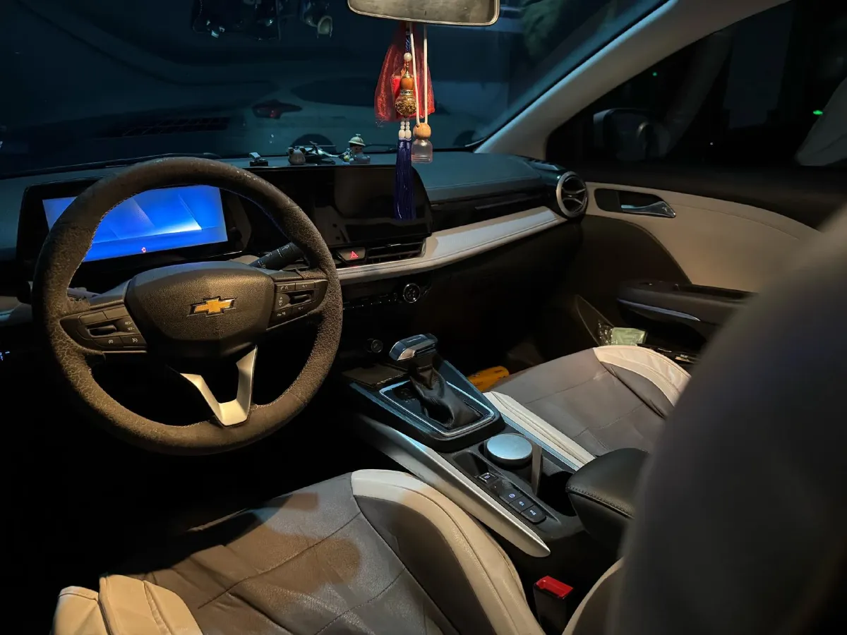 2023 Chevrolet Monza 1.5L 113HP L4 6DCT,autocango,china used car exporter,china ev exporter,chinese used car exporter,chinese used ev exporter