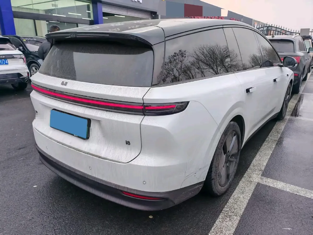 2025 Li i8 BEV,autocango,china used car exporter,china ev exporter,chinese used car exporter,chinese used ev exporter