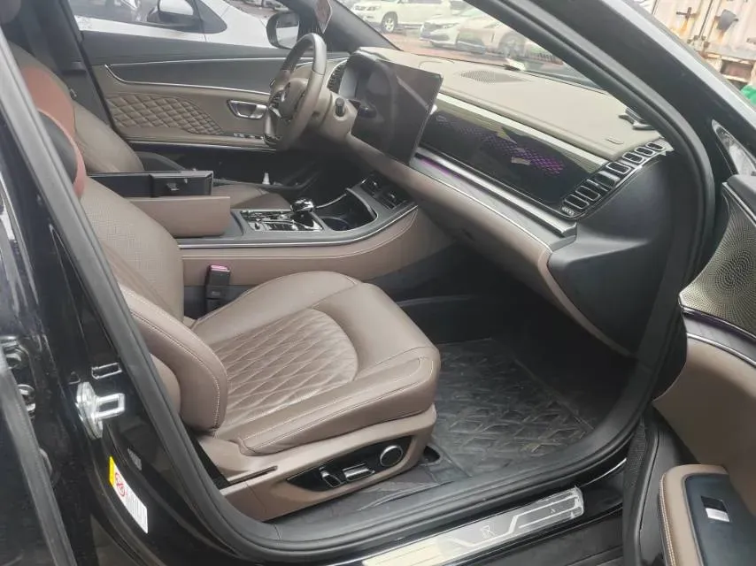 2022 Volkswagen Tiguan L 2.0T 186HP L4 7DCT,autocango,china used car exporter,china ev exporter,chinese used car exporter,chinese used ev exporter