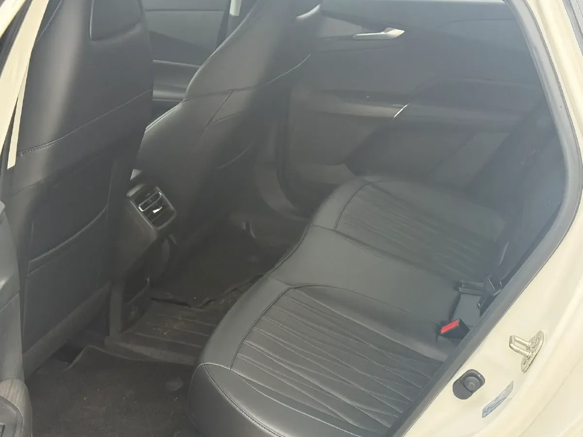 2025 ChangAn EadoPHEV 1.5L 98HP L4 E-CVT PHEV,autocango,china used car exporter,china ev exporter,chinese used car exporter,chinese used ev exporter