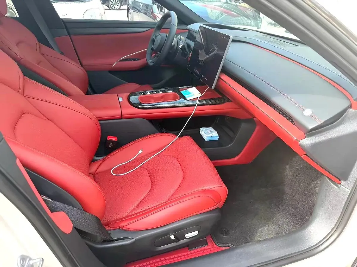 2024 MI SU7 BEV 101KWH,autocango,china used car exporter,china ev exporter,chinese used car exporter,chinese used ev exporter