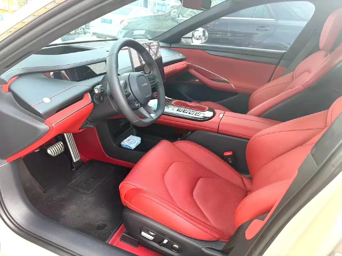 2024 MI SU7 BEV 101KWH,autocango,china used car exporter,china ev exporter,chinese used car exporter,chinese used ev exporter