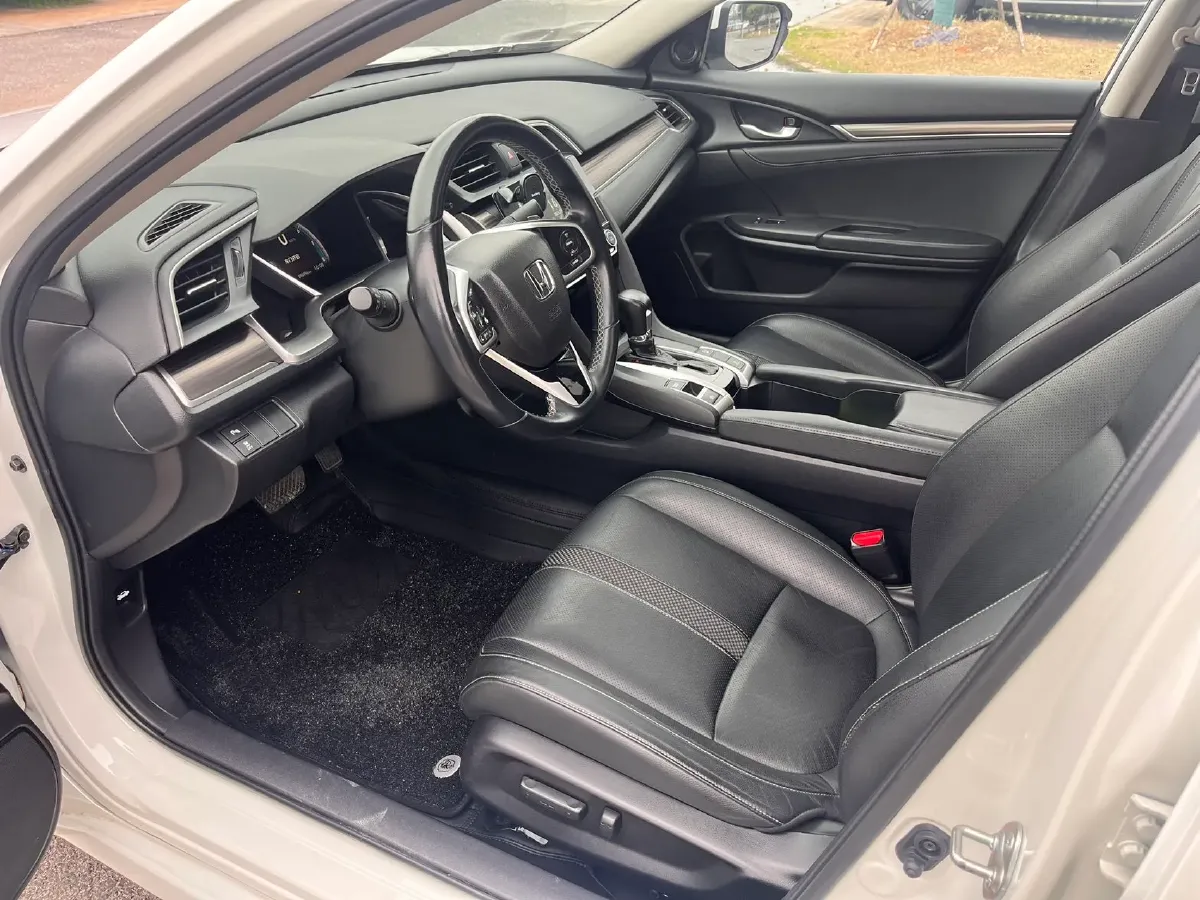 2019 Honda Civic 1.5T 177HP L4 CVT,autocango,china used car exporter,china ev exporter,chinese used car exporter,chinese used ev exporter