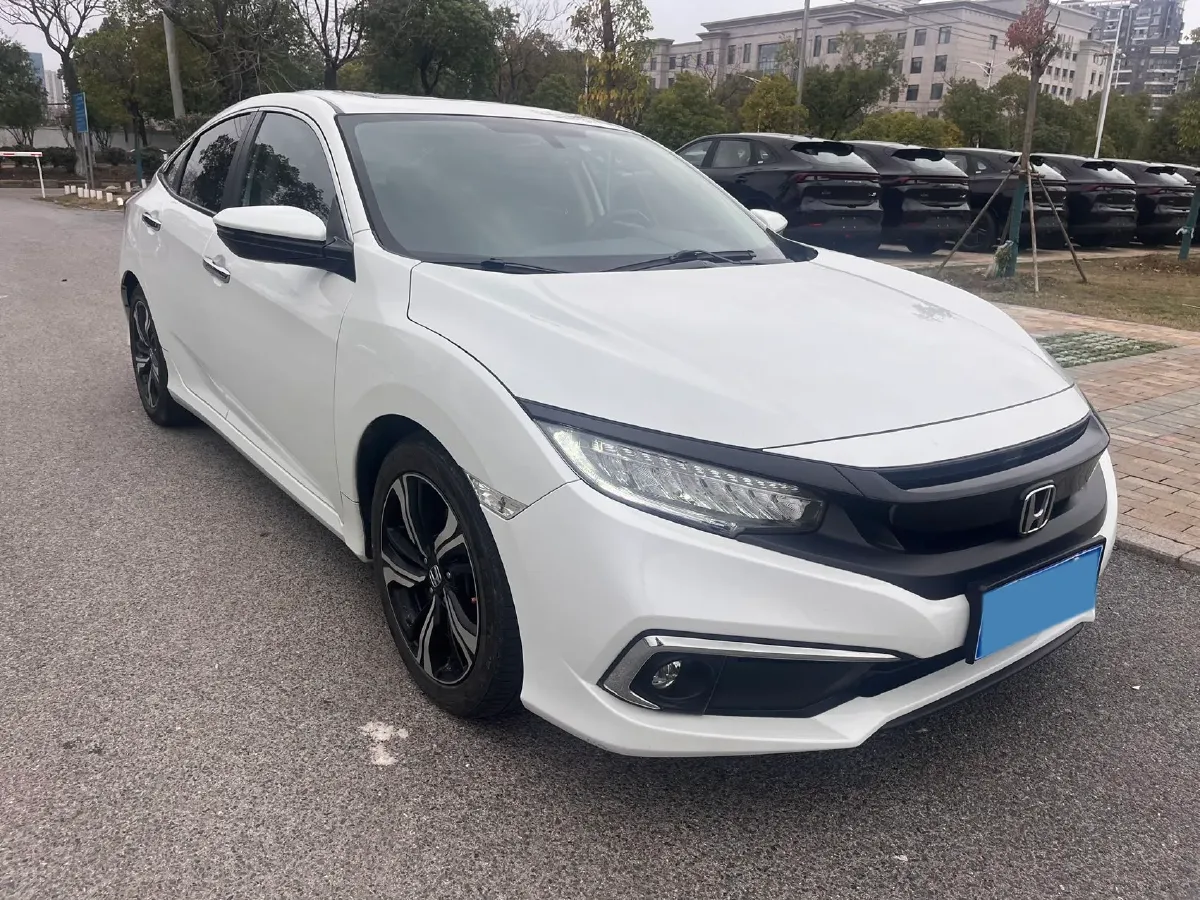 2019 Honda Civic 1.5T 177HP L4 CVT,autocango,china used car exporter,china ev exporter,chinese used car exporter,chinese used ev exporter