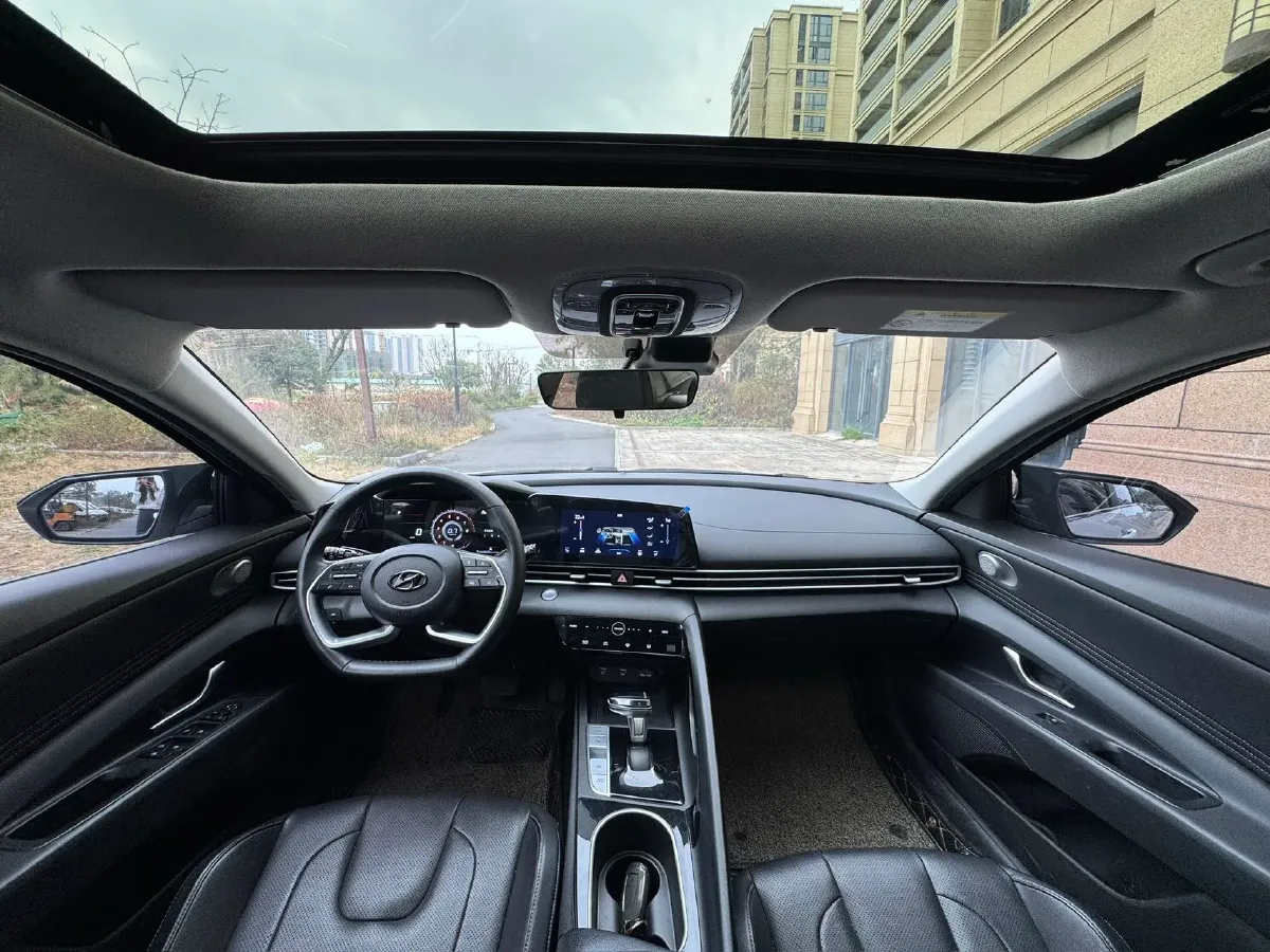 2022 Hyundai Elantra 1.5L 115HP L4 CVT,autocango,china used car exporter,china ev exporter,chinese used car exporter,chinese used ev exporter