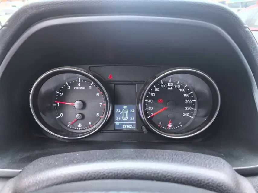 2021 Haval M6 1.5T 150HP L4 6MT,autocango,china used car exporter,china ev exporter,chinese used car exporter,chinese used ev exporter