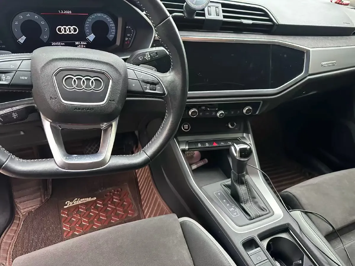 2021 Audi Q3 1.4T 150HP L4 7DCT,autocango,china used car exporter,china ev exporter,chinese used car exporter,chinese used ev exporter