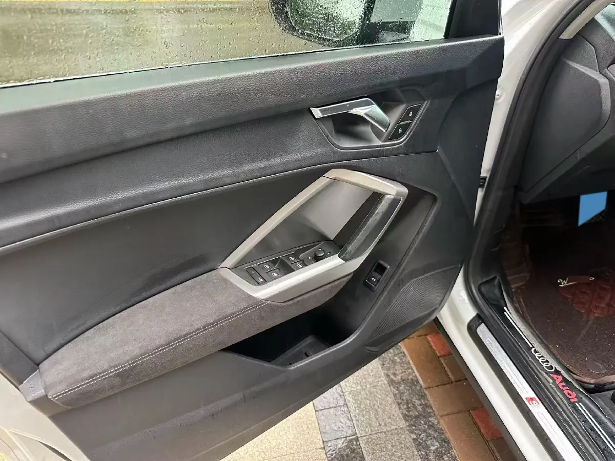 2021 Audi Q3 1.4T 150HP L4 7DCT,autocango,china used car exporter,china ev exporter,chinese used car exporter,chinese used ev exporter