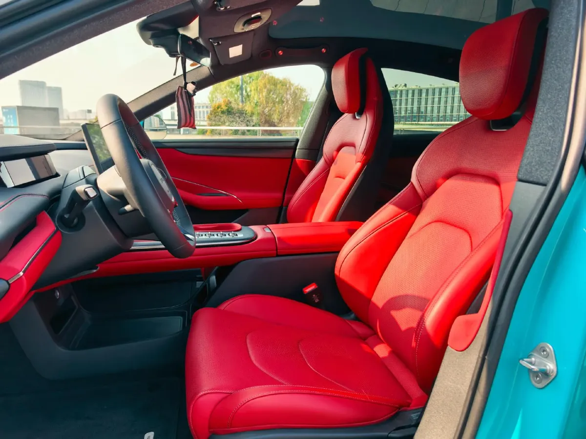 2024 MI SU7 BEV 94.3KWH,autocango,china used car exporter,china ev exporter,chinese used car exporter,chinese used ev exporter