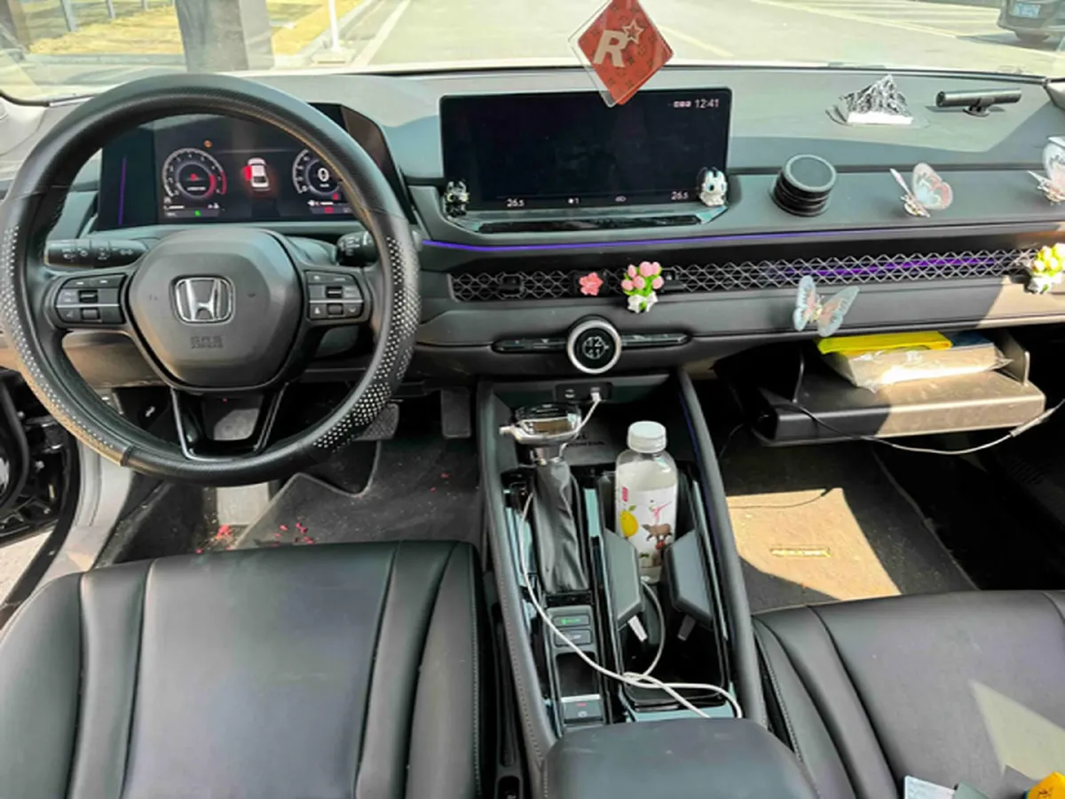 2025 Honda Accord 1.5T 192HP L4 CVT,autocango,china used car exporter,china ev exporter,chinese used car exporter,chinese used ev exporter