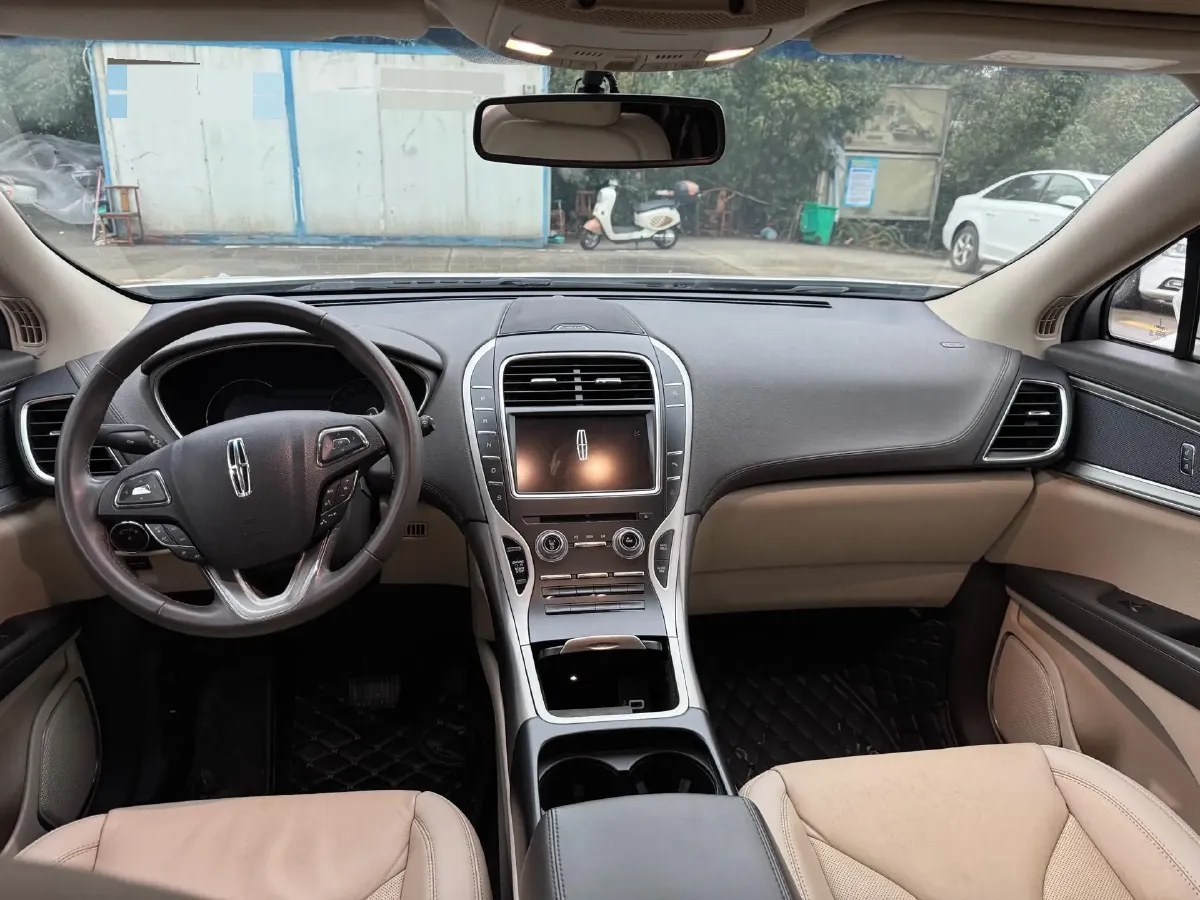 2017 Lincoln MKX 2.0T 253HP L4 6AT,autocango,china used car exporter,china ev exporter,chinese used car exporter,chinese used ev exporter