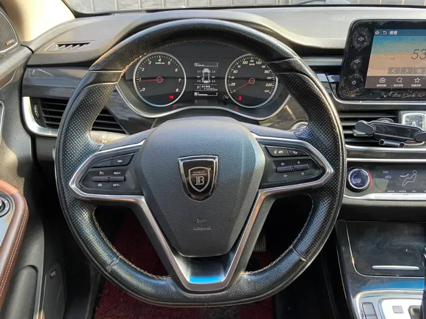 2017 BaoJun 560 1.5T 150HP L4 6DCT,autocango,china used car exporter,china ev exporter,chinese used car exporter,chinese used ev exporter