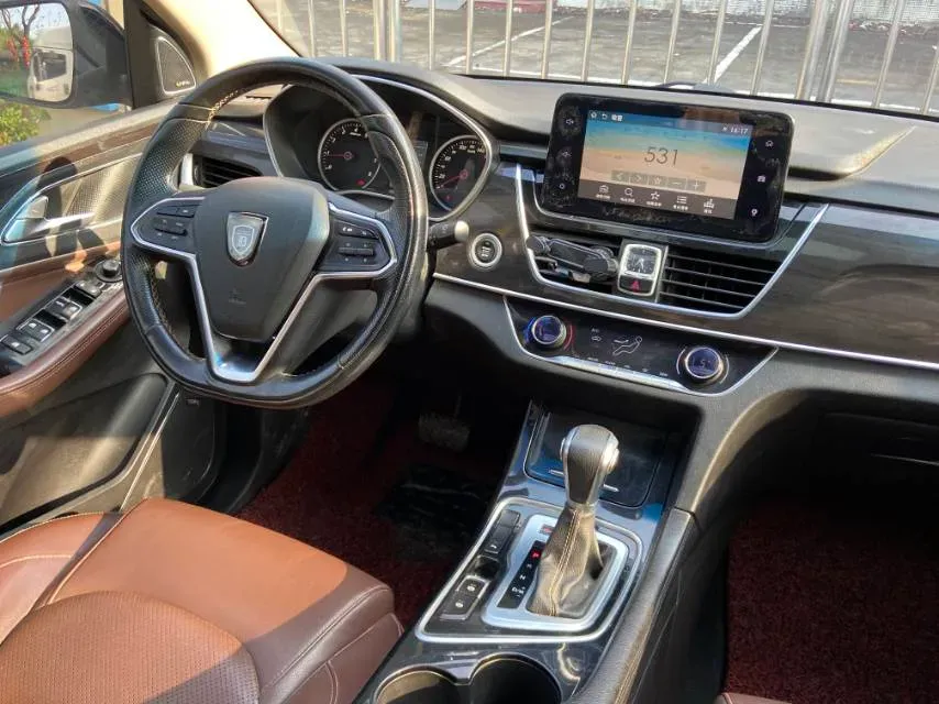 2017 BaoJun 560 1.5T 150HP L4 6DCT,autocango,china used car exporter,china ev exporter,chinese used car exporter,chinese used ev exporter