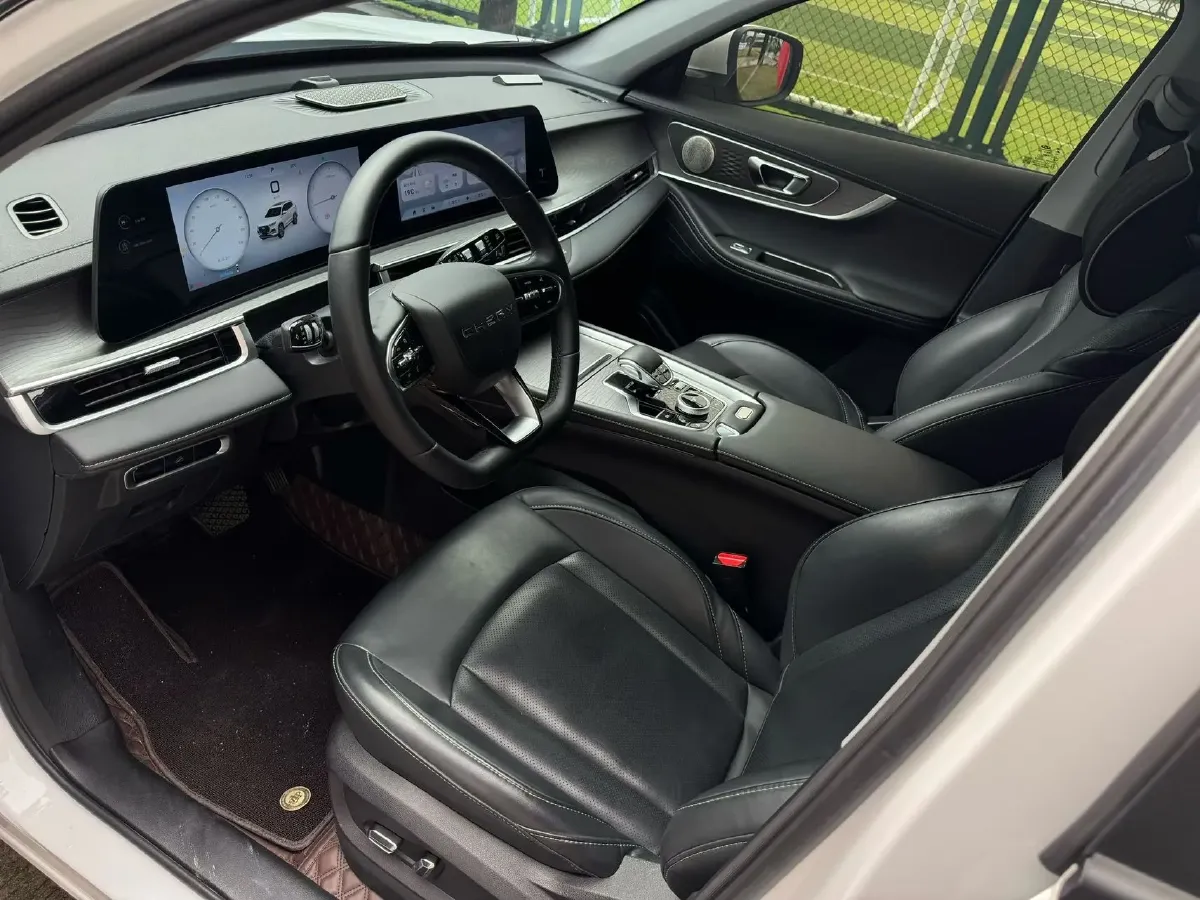 2024 Chery Tiggo 8 PRO 1.6T 197HP L4 7DCT,autocango,china used car exporter,china ev exporter,chinese used car exporter,chinese used ev exporter