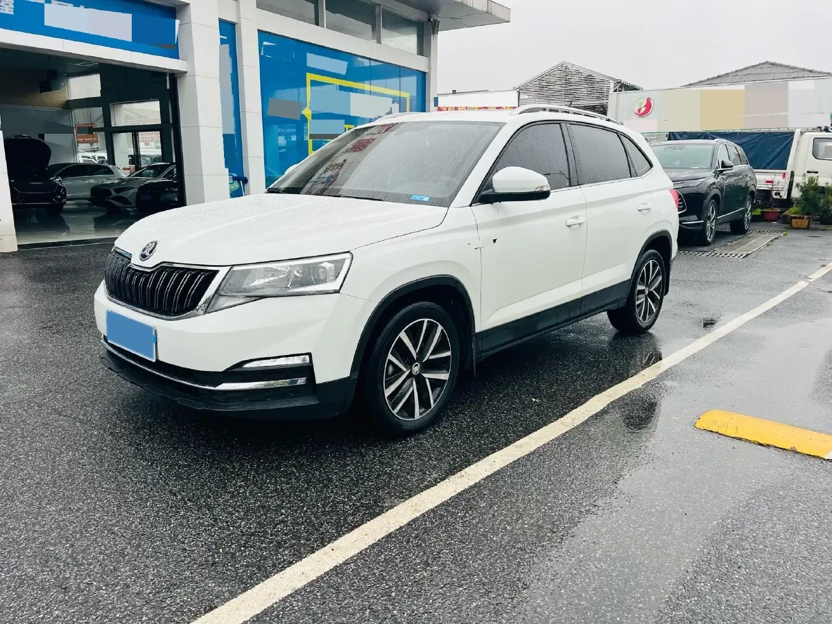 2023 Skoda Kamiq 1.5L 109HP L4 6AT,autocango,china used car exporter,china ev exporter,chinese used car exporter,chinese used ev exporter