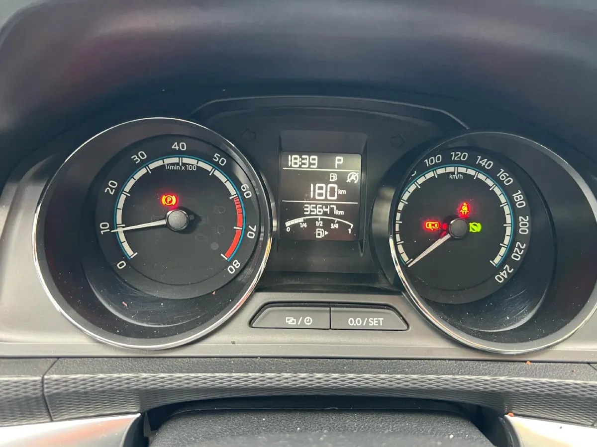 2023 Skoda Kamiq 1.5L 109HP L4 6AT,autocango,china used car exporter,china ev exporter,chinese used car exporter,chinese used ev exporter