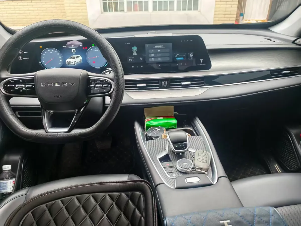 2024 Chery Tiggo 8 Plus 1.6T 197HP L4 7DCT,autocango,china used car exporter,china ev exporter,chinese used car exporter,chinese used ev exporter