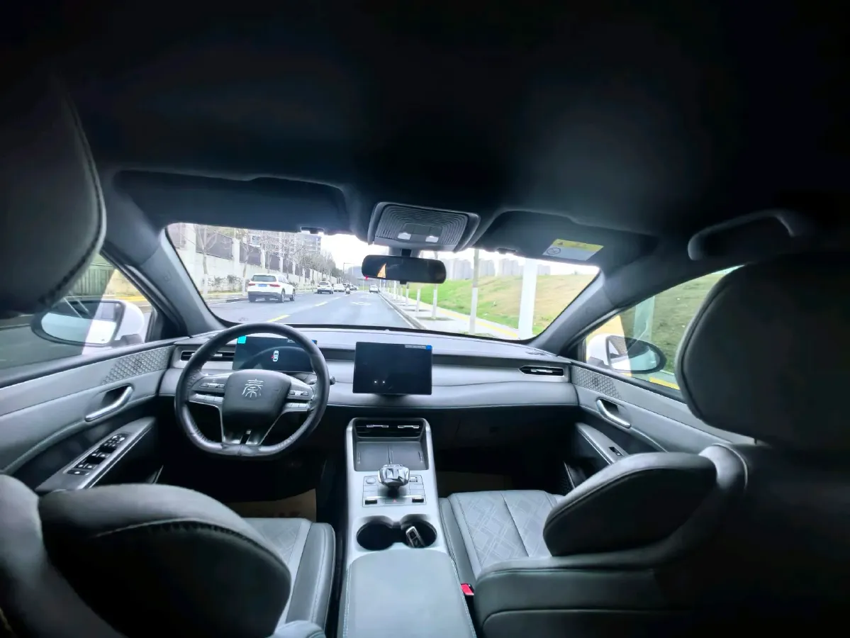 2025 BYD Qin Plus 1.5L 101HP L4 E-CVT PHEV 7.68KWH,autocango,china used car exporter,china ev exporter,chinese used car exporter,chinese used ev exporter