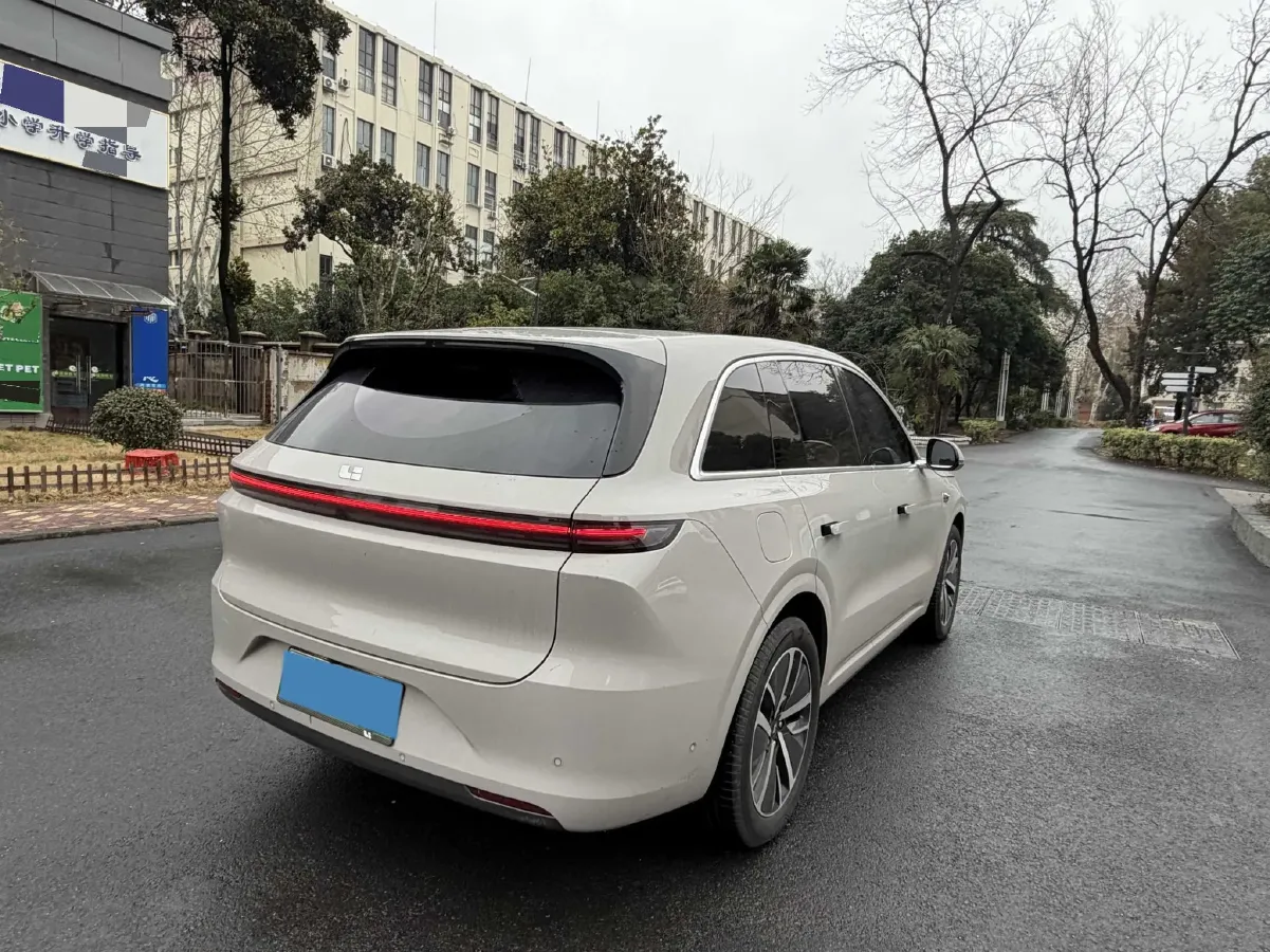 2024 Li L6 Range Extended 154HP L4 REEV 36.8KWH,autocango,china used car exporter,china ev exporter,chinese used car exporter,chinese used ev exporter