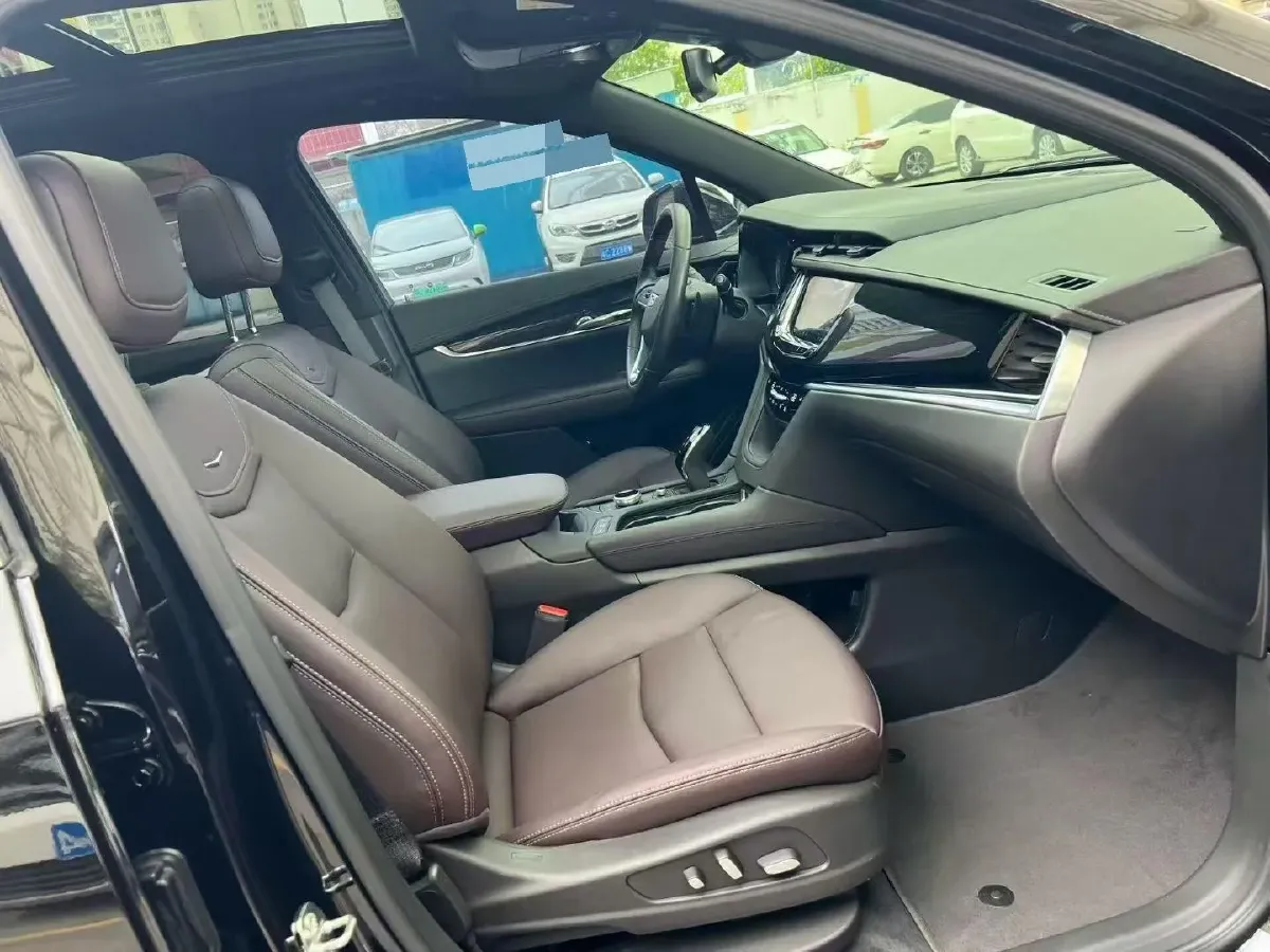 2022 Cadillac XT6 2.0T 237HP L4 9AT,autocango,china used car exporter,china ev exporter,chinese used car exporter,chinese used ev exporter