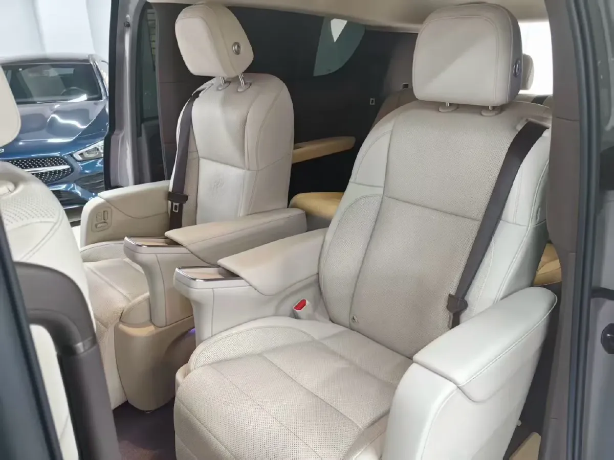 2024 Li MEGA BEV 102.7KWH,autocango,china used car exporter,china ev exporter,chinese used car exporter,chinese used ev exporter