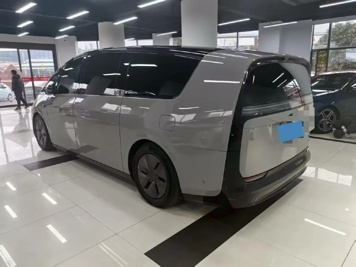 2024 Li MEGA BEV 102.7KWH,autocango,china used car exporter,china ev exporter,chinese used car exporter,chinese used ev exporter