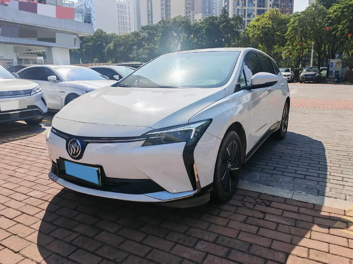 2022 Buick Envista 1.5T 184HP L4 CVT,autocango,china used car exporter,china ev exporter,chinese used car exporter,chinese used ev exporter