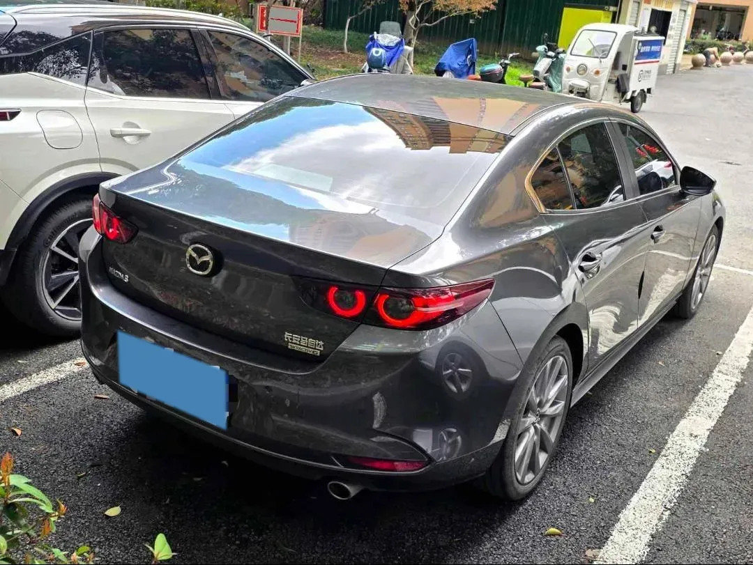 2020 Mazda 3 Axela 2.0L 158HP L4 6AT,autocango,china used car exporter,china ev exporter,chinese used car exporter,chinese used ev exporter