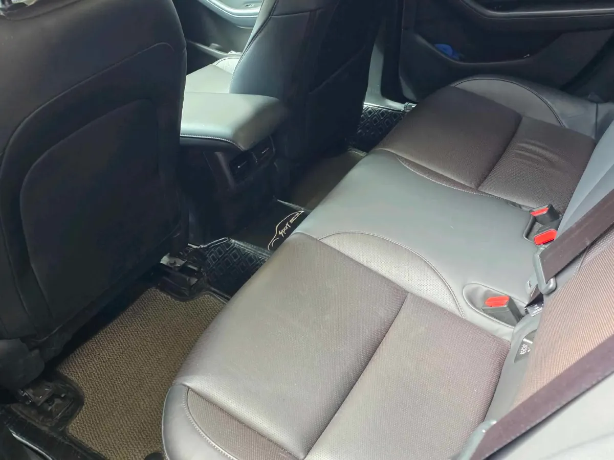 2020 Mazda 3 Axela 2.0L 158HP L4 6AT,autocango,china used car exporter,china ev exporter,chinese used car exporter,chinese used ev exporter