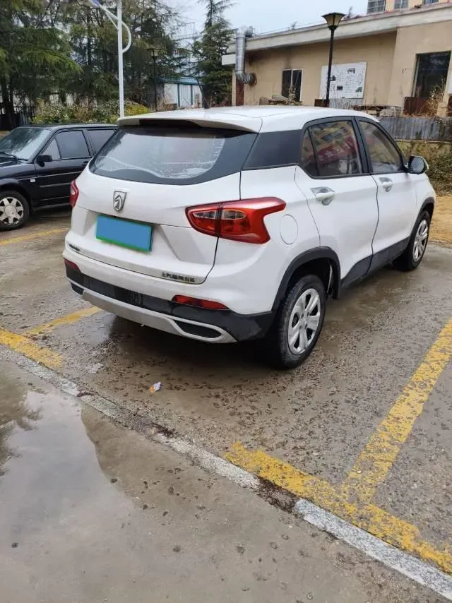 2017 BaoJun 510 1.5L 112HP L4 6MT,autocango,china used car exporter,china ev exporter,chinese used car exporter,chinese used ev exporter