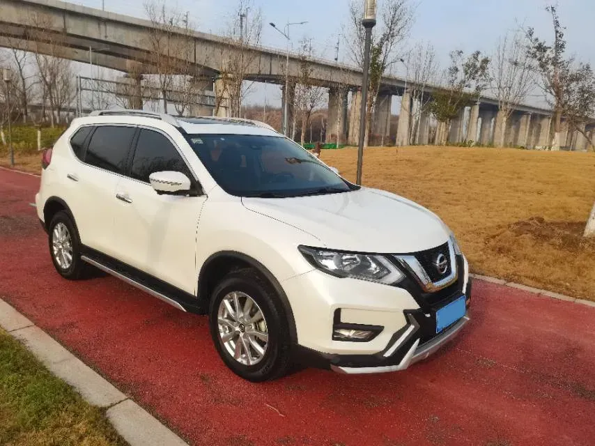 2021 Nissan X-Trail 2.0L 151HP L4 CVT,autocango,china used car exporter,china ev exporter,chinese used car exporter,chinese used ev exporter