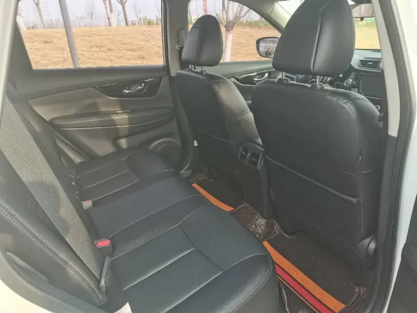 2021 Nissan X-Trail 2.0L 151HP L4 CVT,autocango,china used car exporter,china ev exporter,chinese used car exporter,chinese used ev exporter