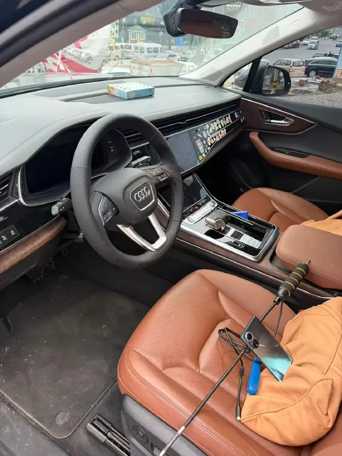 2023 Audi Q7 3.0T 340HP V6 8AT,autocango,china used car exporter,china ev exporter,chinese used car exporter,chinese used ev exporter