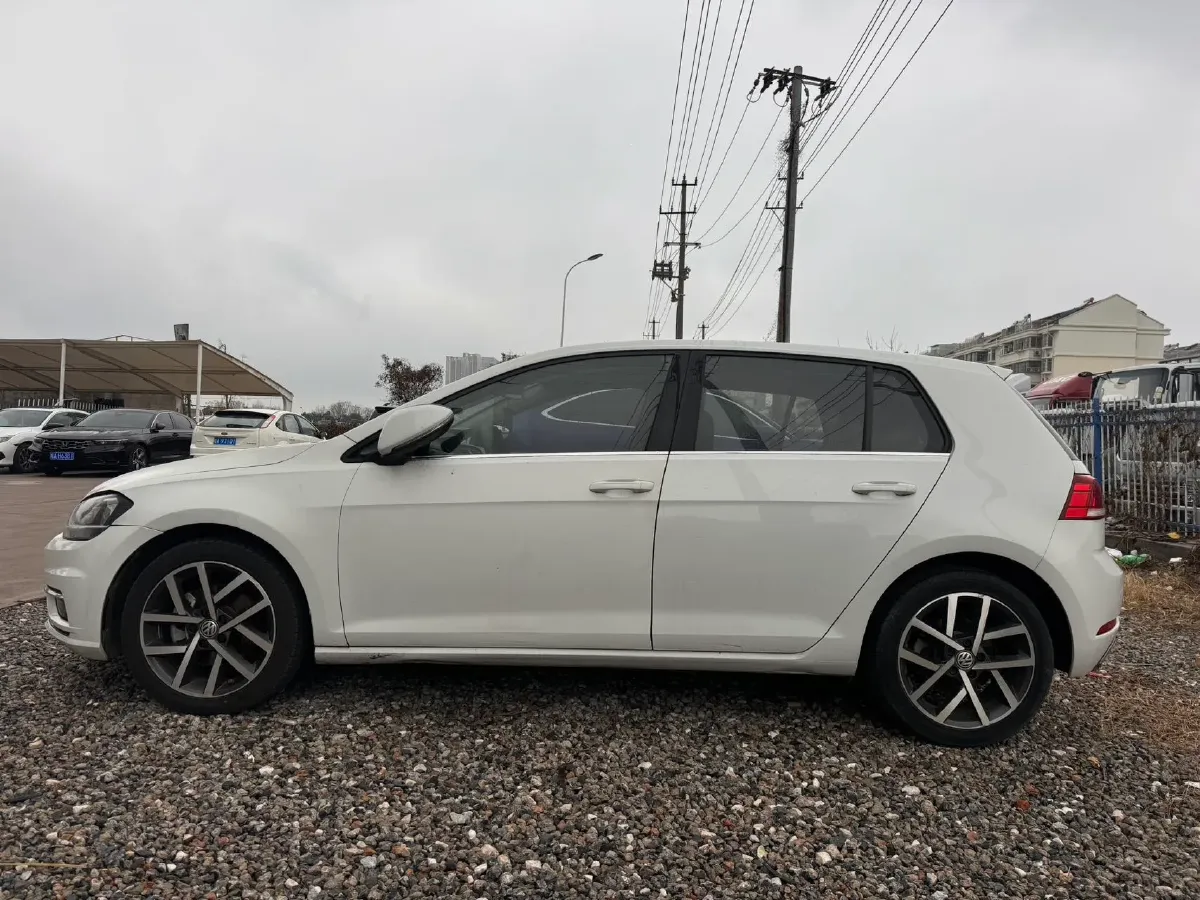 2019 Brilliance Auto V7 1.8T 231HP L4 7DCT,autocango,china used car exporter,china ev exporter,chinese used car exporter,chinese used ev exporter