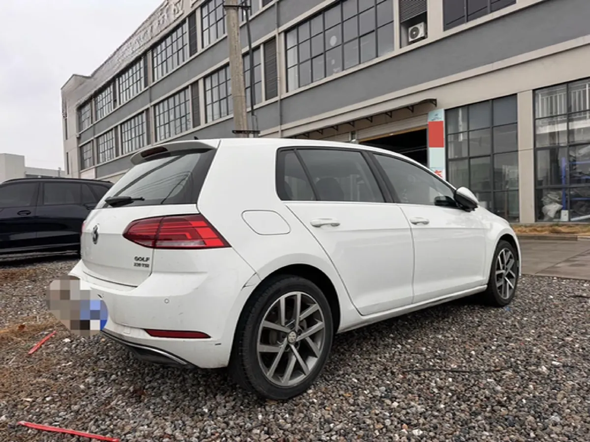 2019 Brilliance Auto V7 1.8T 231HP L4 7DCT,autocango,china used car exporter,china ev exporter,chinese used car exporter,chinese used ev exporter